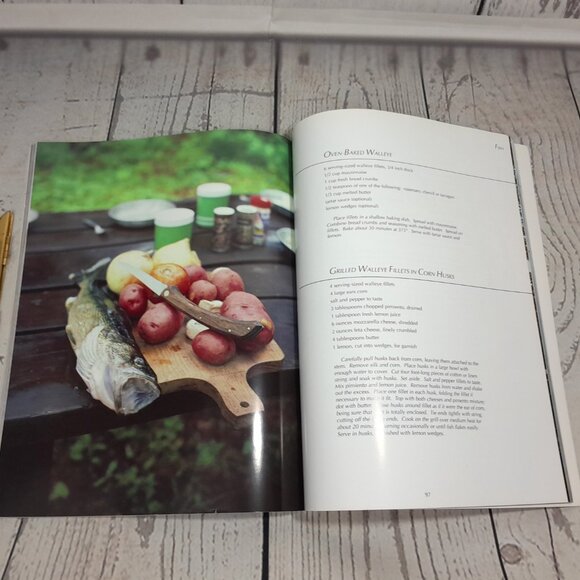 Wild Game Cookbook Lot Of 3 Venison Fish Bird Waterfowl Hunting Fishing - Picture 11 of 16